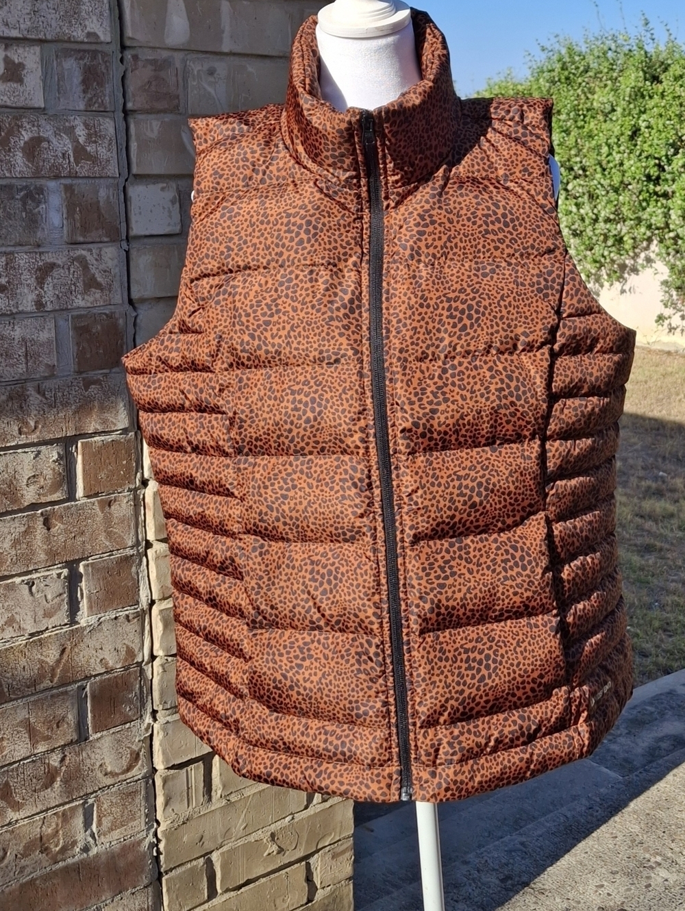 Lands' End Down Puffer Vest Animal Print Burnt Orange Zip Women Size X-Large - Picture 5 of 16